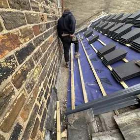 Bild von Esp Roofers, Joiners & General Builders