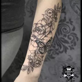 Bild von Nibbler Art Tattoo & Sharp Needle Piercing (Nibbler Tattoo)