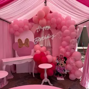 Mega party rental-arreglos de globos