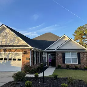 Bild von Weather Shield Roofing LLC