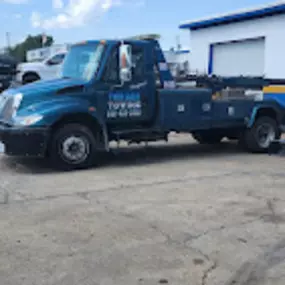 Bild von Twin Lakes Towing & Automotive LLC