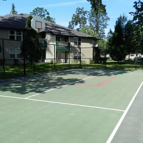 Tennis court at Dawson Creek