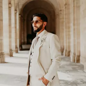 Bild von L'Atelier 5 - Costumes et vêtements sur mesure à Orléans (RDC cour intérieure)