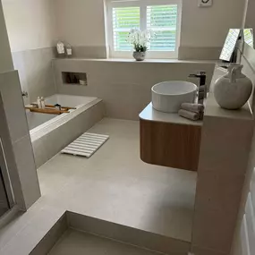 Bild von Crest Construction Services Ltd