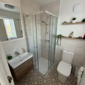 Bild von Crest Construction Services Ltd