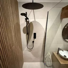 Bild von Crest Construction Services Ltd