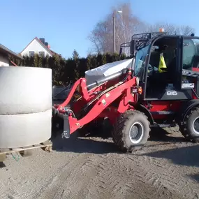 Bild von Baumaschinenverleih / Pflasterbau Kaulmann, Vermietung von Minibagger, Microbagger, Rüttelplatten, Grabenstampfer