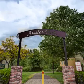Welcome Sign at Commons at Avalon Park