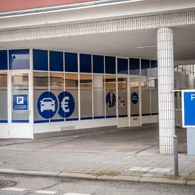 Außenansicht Pfando Filiale Bonn