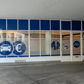 Außenansicht Pfando Filiale Bonn