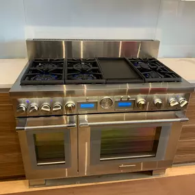 We specialize in quick and safe stove top installations, ensuring all connections are secure and your new appliance is ready for use. Trust our experts to handle everything from preparation to clean-up. Call us for a quote if you need a new stove top!