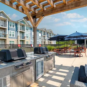 Grilling stations