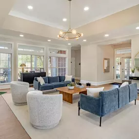 Spacious living room