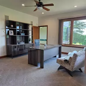 Bild von Floor Coverings International - Waukesha