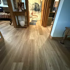 Bild von Floor Coverings International - Waukesha