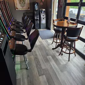 Bild von Floor Coverings International - Waukesha