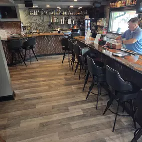 Bild von Floor Coverings International - Waukesha