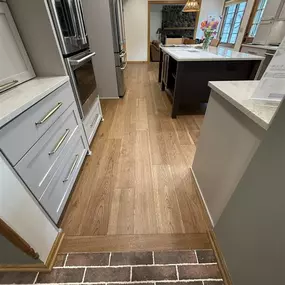 Bild von Floor Coverings International - Waukesha