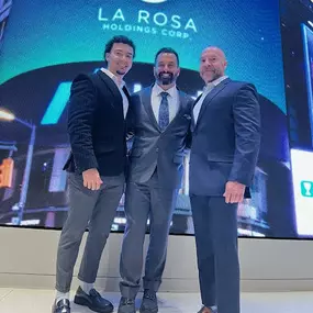 Bild von Alex Vazquez, Real Estate H6 Homes, Powered by La Rosa Realty