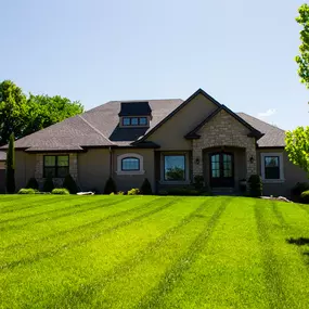 Bild von CoMo Premium Exteriors - Lake Ozark
