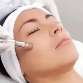 The Face and Body Place provides microdermabrasion treatments to exfoliate and revitalize your skin, leaving it smoother and more radiant. I ensure a comfortable and professional experience tailored to your skin’s needs. Trust The Face and Body Place for advanced skin care solutions that deliver results.