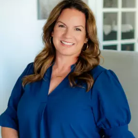 Bild von Carrie Schwabacher, REALTOR | Connect California Homes