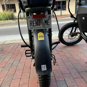 Our hourly e-bike rental service at Ride Electric Rentals gives you the flexibility to enjoy a ride for as long as you need. Whether you're taking a quick trip or exploring nearby areas, our hourly options provide a convenient and affordable way to enjoy the outdoors. Ride at your own pace and return when you're ready.