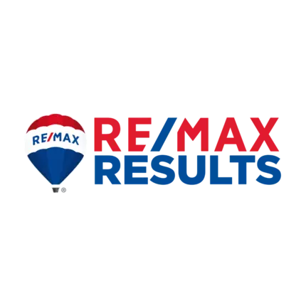 Logo from Paula DeCubellis. Residential Real Estate Expert At The Quinn Group At RE/MAX