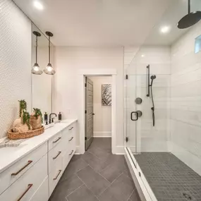 Spacious and luxurious primary bathrooms