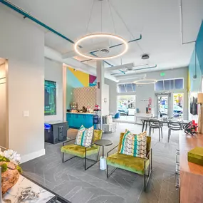 Clubhouse Business Lounge