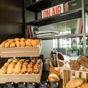 Hotel Motel One Mannheim - Breakfast