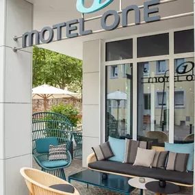 Hotel Motel One Saarbrücken - Exterior