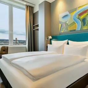 Hotel Motel One Wiesbaden - Room