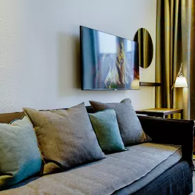 Hotel Motel One Wiesbaden - Room