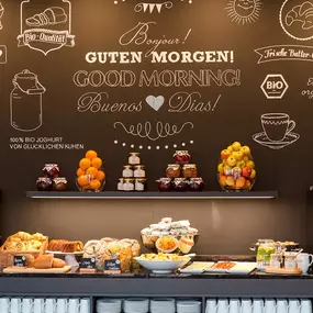 Hotel Motel One München-Olympia Gate - Breakfast