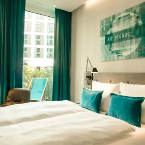 Hotel Motel One Köln-Messe - Room