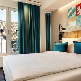 Hotel Motel One Aachen - Room