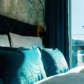 Hotel Motel One Freiburg - Room