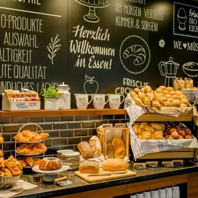 Hotel Motel One Essen - Breakfast