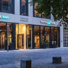 Hotel Motel One Leipzig-Augustusplatz - Exterior