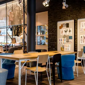 Hotel Motel One Stuttgart-Mitte - Lounge