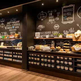 Hotel Motel One Stuttgart-Mitte - Breakfast