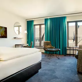 Hotel Motel One Ulm - Room