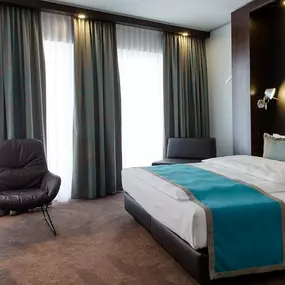Hotel Motel One Stuttgart-Bad Cannstatt - Room