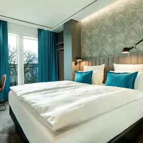 Hotel Motel One Bonn-Hauptbahnhof - Room