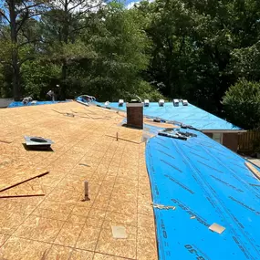 American Roofing & Construction offers experienced roofers near you to handle a variety of roofing projects with skill and efficiency. Our team is committed to providing exceptional craftsmanship and customer service, ensuring your roofing needs are met with precision. Whether it’s a new installation or routine maintenance, we are ready to assist. Trust our local roofers to keep your property in top condition.