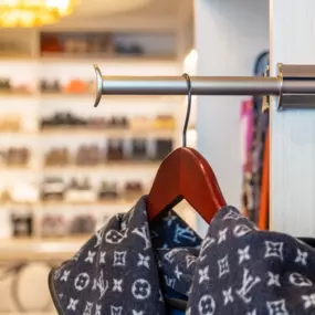 Valet rods help display clothing for the day, packing and so on.