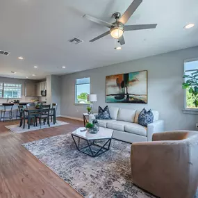 Living Room Come Dining Area View