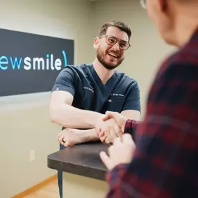 Bild von New Smile Columbus Dental Implant Studio