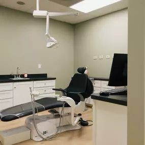 Bild von New Smile Columbus Dental Implant Studio